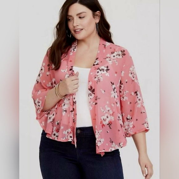Torrid chiffon floral kimono size 3/4 pink cherry blossom print - Picture 12 of 14